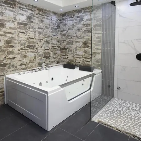 Apartment Tasos *