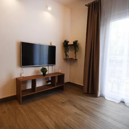 Apartment Tasos *